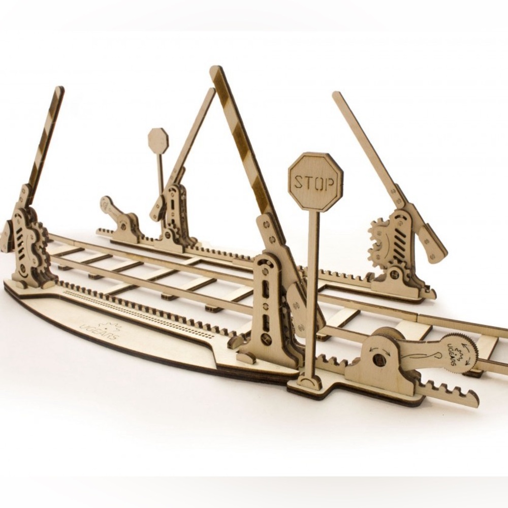Building set, railroad crossing with gears, all wooden pieces.
